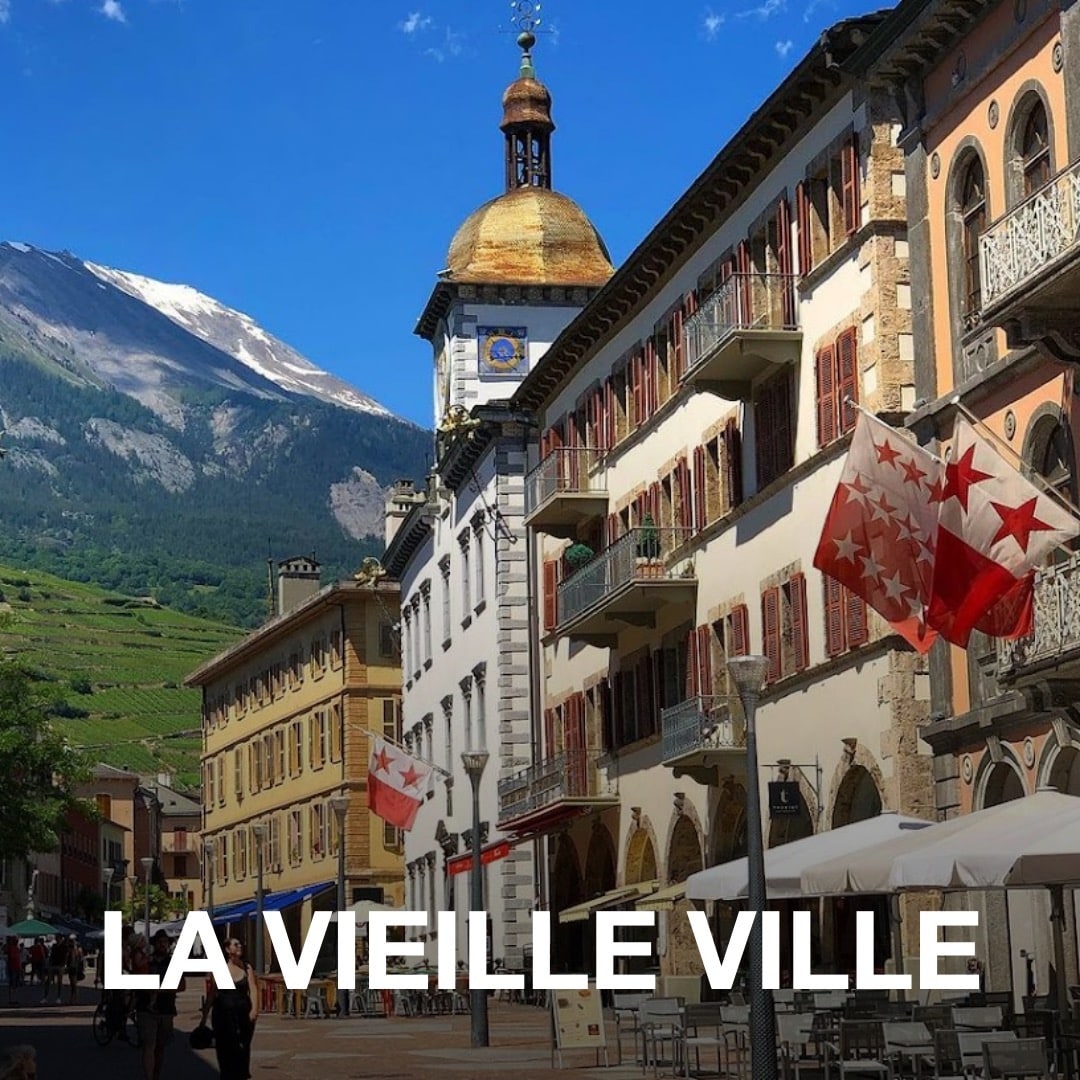 La vieille ville, véritable centre névralgique des commerçants, vous attend avec ses boutiques uniques et son ambiance chaleureuse. ????️ Venez flâner dans ces rues animées et profiter de l'authenticité locale. #actualites #scs #sion #commerces #services #villedesion #valais